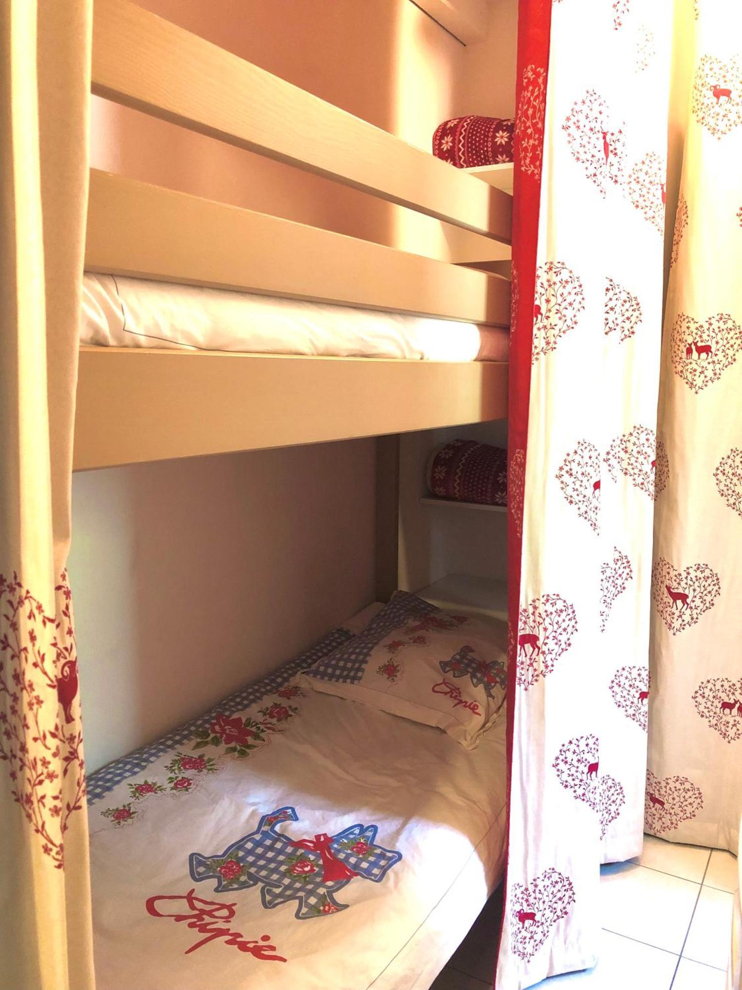 Chalet Riviere Du Bon Nant Location De 6 A 14 Personnes En Haute Savoie Сен-Жерве-Ле-Бэн Экстерьер фото