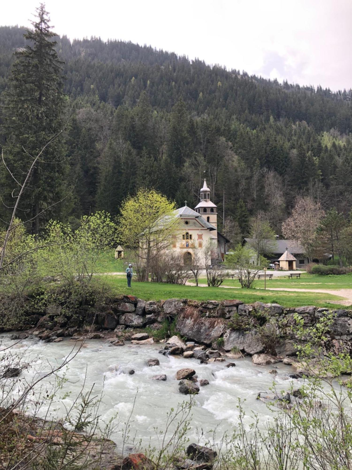 Chalet Riviere Du Bon Nant Location De 6 A 14 Personnes En Haute Savoie Сен-Жерве-Ле-Бэн Экстерьер фото